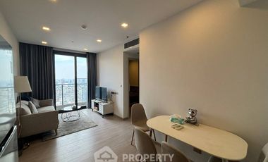 For rent 2 bedrooms condo in Huai Khwang, Bangkok