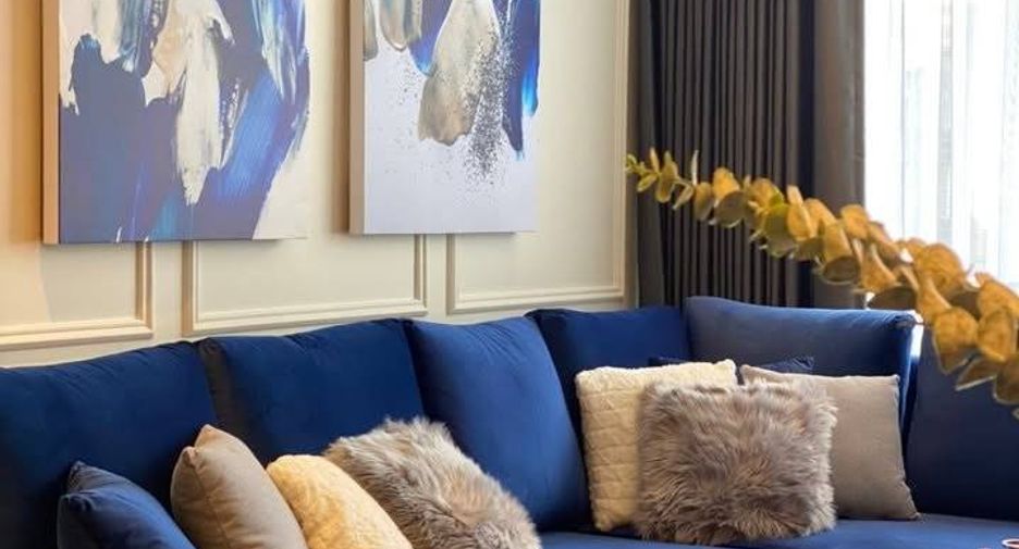 For rent 2 bedrooms condo in Khlong Toei, Bangkok