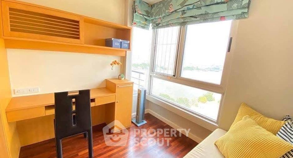 Condo en alquiler de 3 habitaciones en Bang Kho Laem, Bangkok