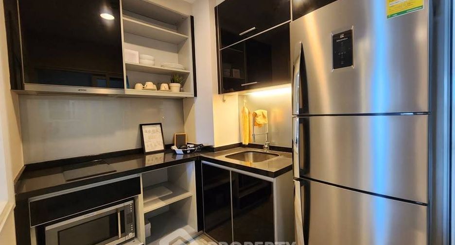Condo en alquiler de 1 habitaciones en Khlong Toei, Bangkok