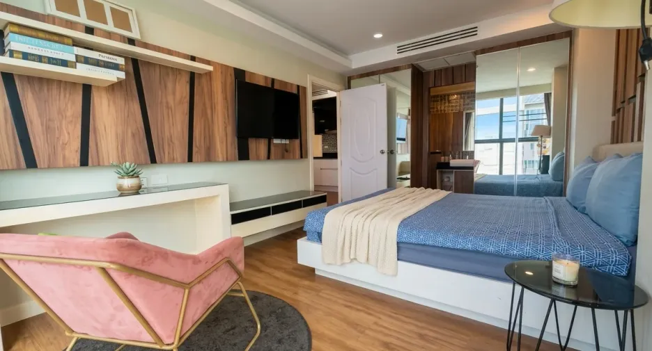 For sale 2 bedrooms condo in Jomtien, Pattaya