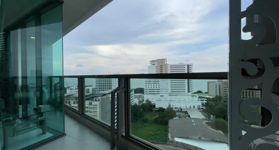 For sale 1 bed condo in Bang Lamung, Chonburi