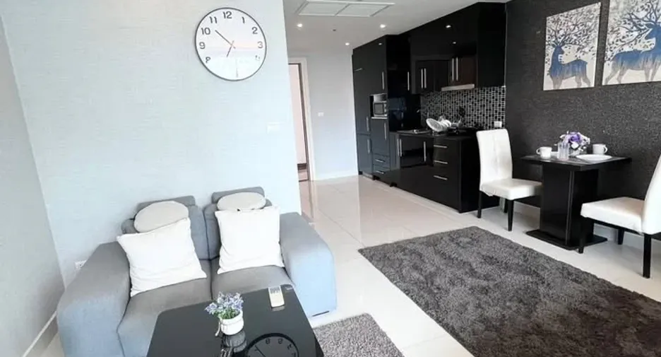 Wohnung zum Kauf mit 1 Zimmer in Bang Lamung, Chonburi