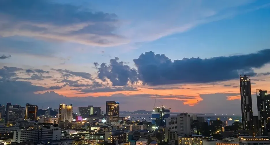 Condo en venta de 2 habitaciones en Bang Lamung, Chonburi