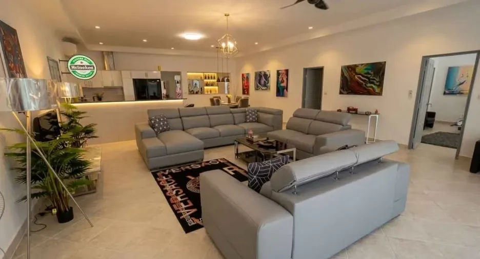 Haus zum Kauf mit 7 Zimmer in Bang Lamung, Chonburi