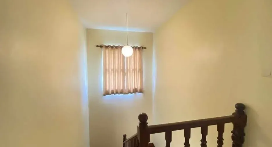 Haus zum Kauf mit 3 Zimmer in Bang Lamung, Chonburi