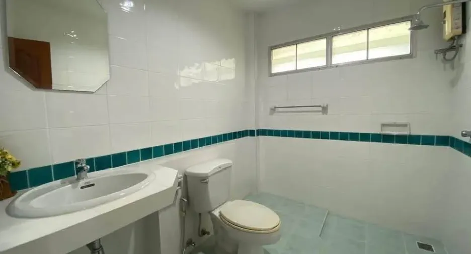 Haus zum Kauf mit 3 Zimmer in Bang Lamung, Chonburi
