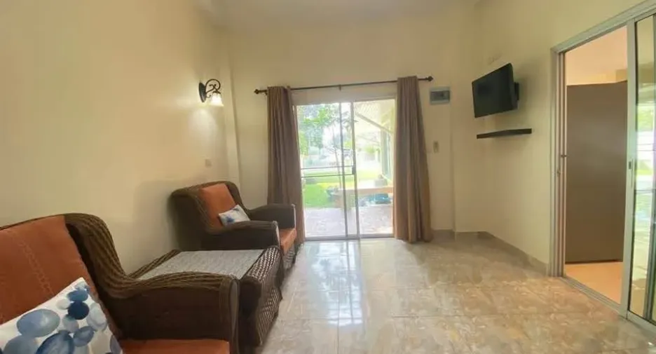 Haus zum Kauf mit 3 Zimmer in Bang Lamung, Chonburi