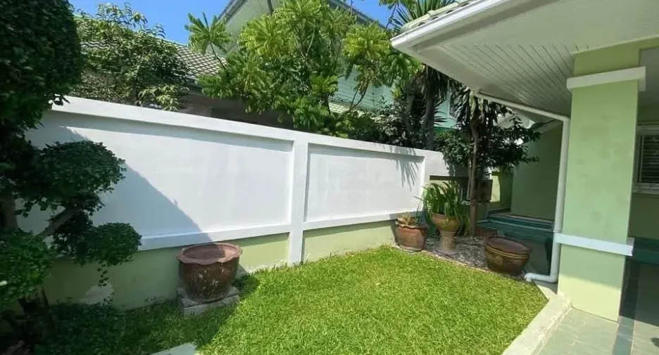 Haus zum Kauf mit 3 Zimmer in Bang Lamung, Chonburi