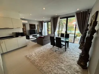 Casa adosada en venta de 2 habitaciones en Bang Lamung, Chonburi