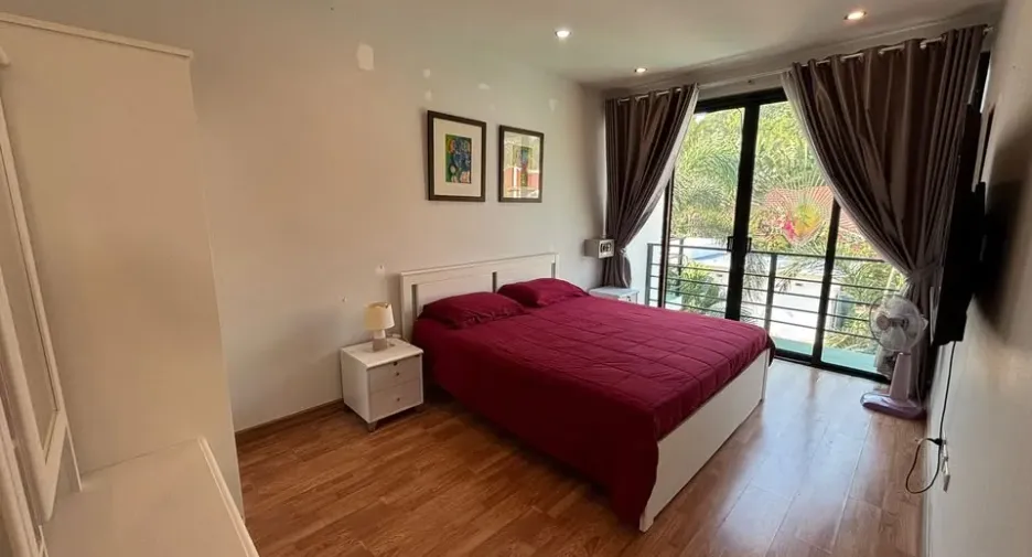 For sale 2 bedrooms townhouse in Bang Lamung, Chonburi