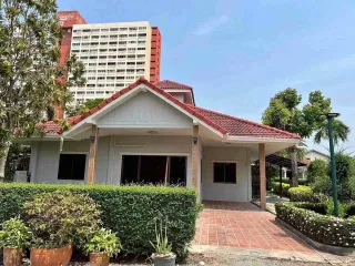 For rent 2 bedrooms house in Bang Lamung, Chonburi