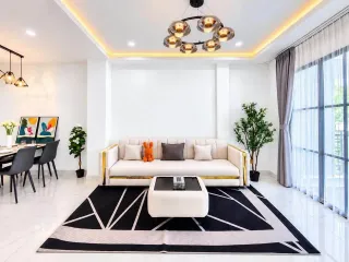 For rent 2 bedrooms townhouse in Bang Lamung, Chonburi