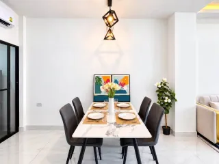 For rent 2 bedrooms townhouse in Bang Lamung, Chonburi