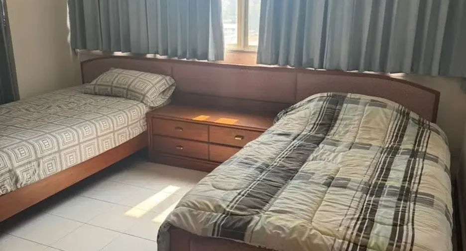 For rent 2 bedrooms condo in Si Racha, Chonburi