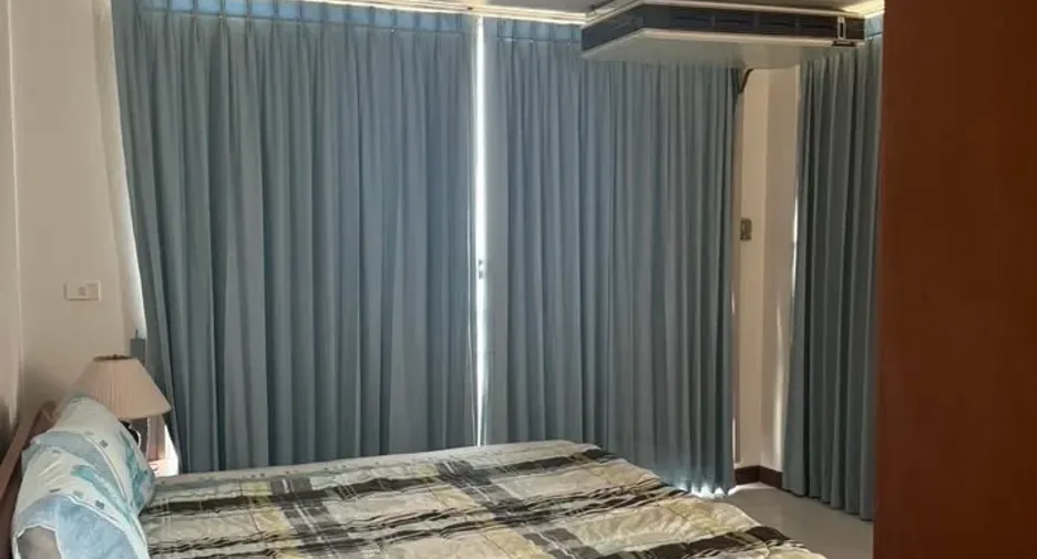 For rent 2 bedrooms condo in Si Racha, Chonburi