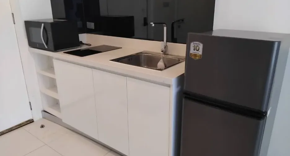 For rent 1 bed condo in Bang Lamung, Chonburi