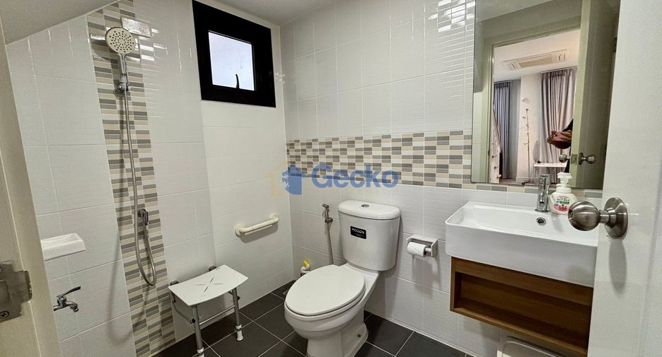 For rent and for sale 3 bedrooms house in Bang Lamung, Chonburi