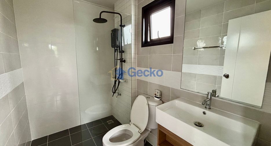For rent and for sale 3 bedrooms house in Bang Lamung, Chonburi