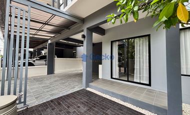 For rent and for sale 3 bedrooms house in Bang Lamung, Chonburi