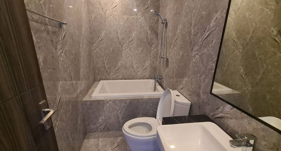 Wohnung zur Miete und zum Kauf mit 2 Zimmer in Khlong Toei, Bangkok
