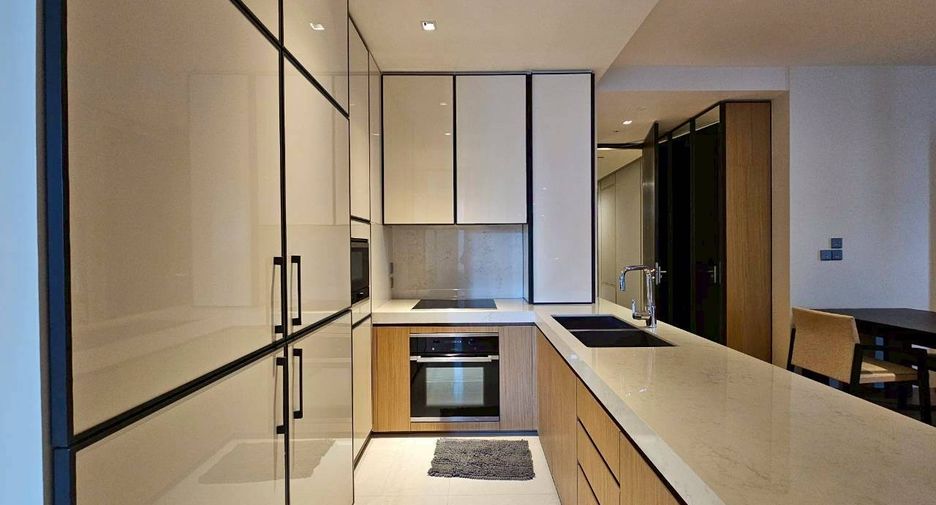 For rent and for sale 2 bedrooms condo in Khlong Toei, Bangkok
