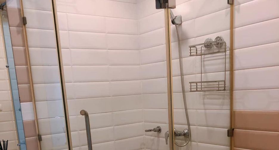 Wohnung zur Miete mit 2 Zimmer in Watthana, Bangkok