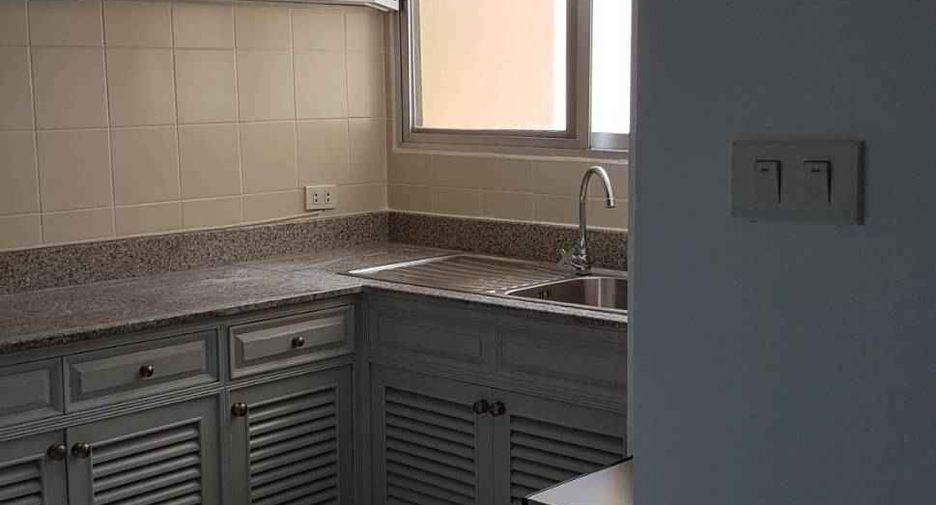 Wohnung zur Miete mit 2 Zimmer in Watthana, Bangkok