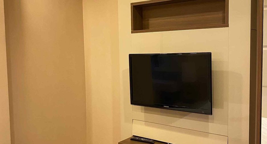 For rent and for sale 2 bedrooms condo in Sathon, Bangkok