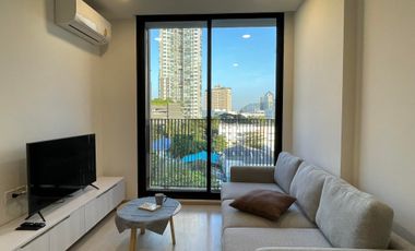 For rent 1 bed condo in Khlong Toei, Bangkok