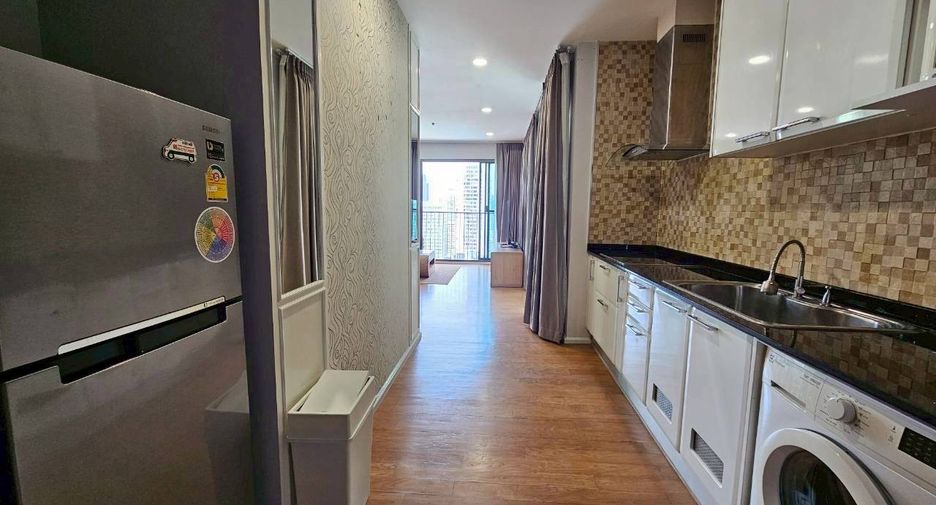 For rent and for sale 2 bedrooms condo in Watthana, Bangkok