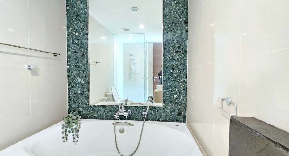 Condo en alquiler de 1 habitaciones en Khlong Toei, Bangkok