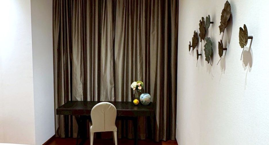 For rent 2 ベッドルーム condo in Sathon, Bangkok