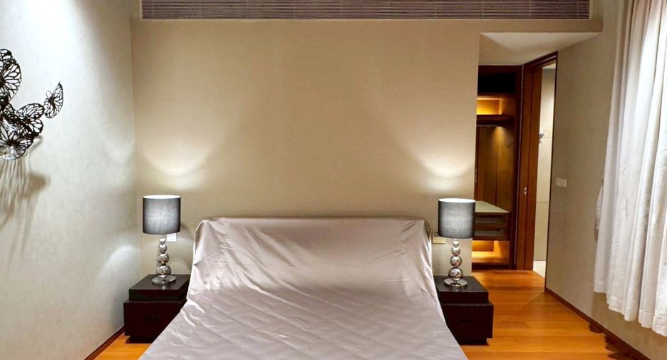 For rent 2 ベッドルーム condo in Sathon, Bangkok