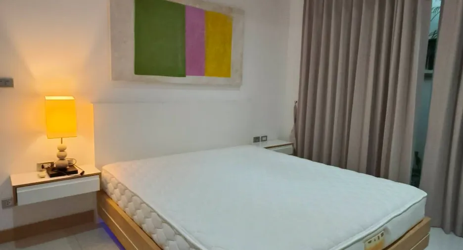 À louer 3 chambres villa à Bang Lamung, Chonburi