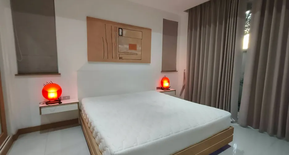 À louer 3 chambres villa à Bang Lamung, Chonburi
