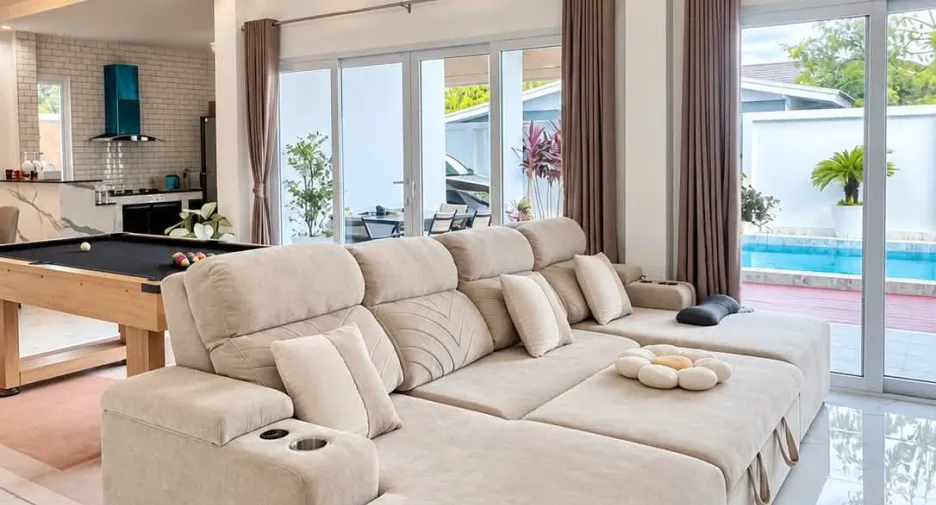 Villa zum Kauf mit 4 Zimmer in Bang Lamung, Chonburi