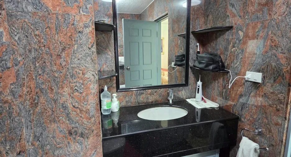 Wohnung zum Kauf mit 2 Zimmer in Bang Lamung, Chonburi