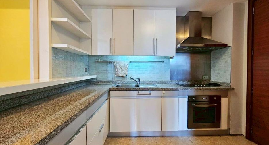 Condo en alquiler de 2 habitaciones en Khlong Toei, Bangkok