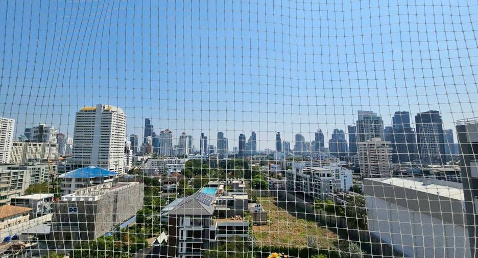 À louer 2 chambres condo à Khlong Toei, Bangkok