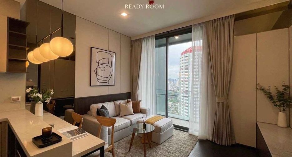 For rent 1 bed condo in Khlong Toei, Bangkok
