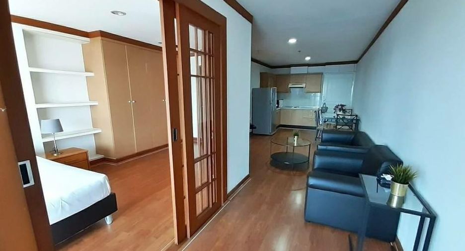 Condo en alquiler de 1 habitaciones en Khlong Toei, Bangkok