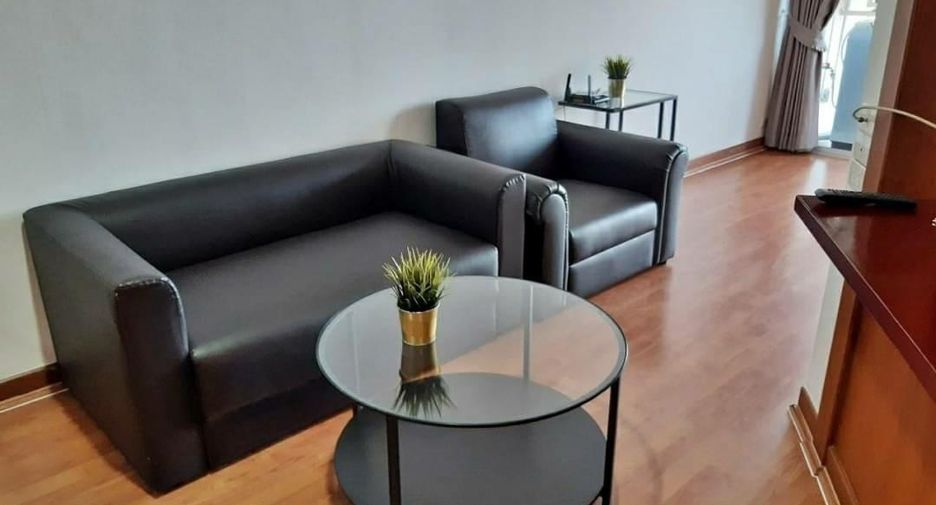 Condo en alquiler de 1 habitaciones en Khlong Toei, Bangkok