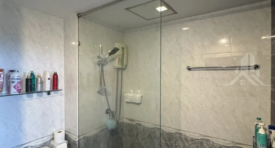 For sale studio condo in Jomtien, Pattaya