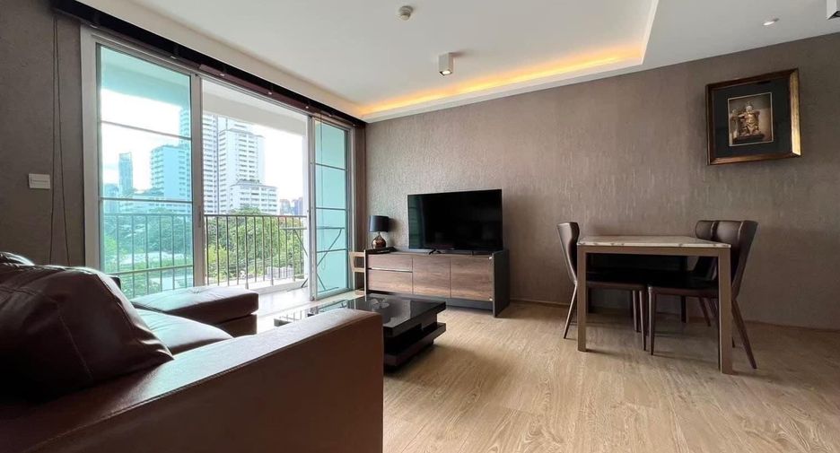 For rent 2 bedrooms condo in Watthana, Bangkok