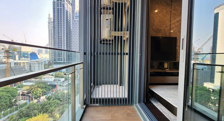 For rent 1 bed condo in Khlong Toei, Bangkok