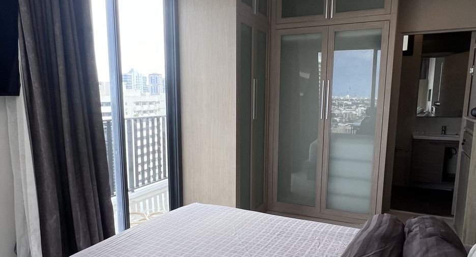 À louer et à vendre 2 chambres condo à Watthana, Bangkok