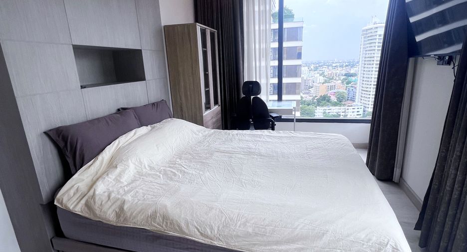 À louer et à vendre 2 chambres condo à Watthana, Bangkok