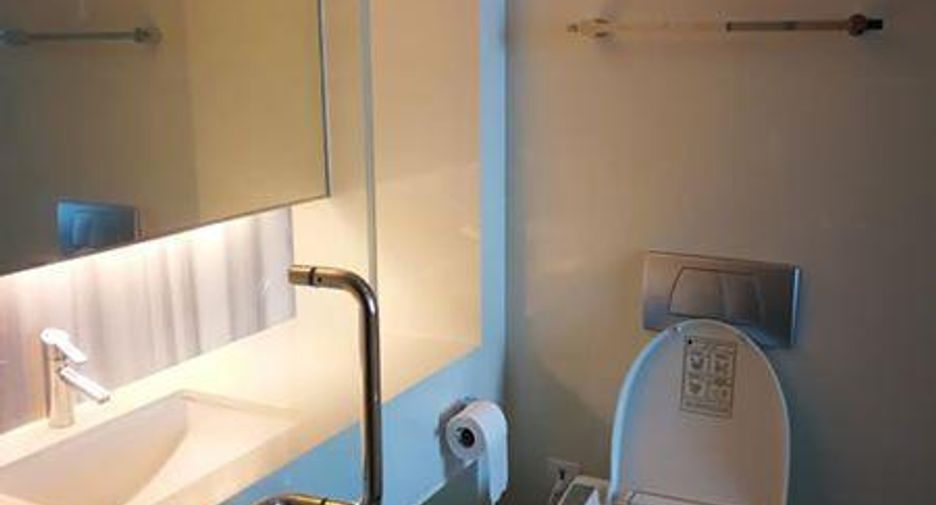 For rent and for sale 1 bed condo in Khlong Toei, Bangkok