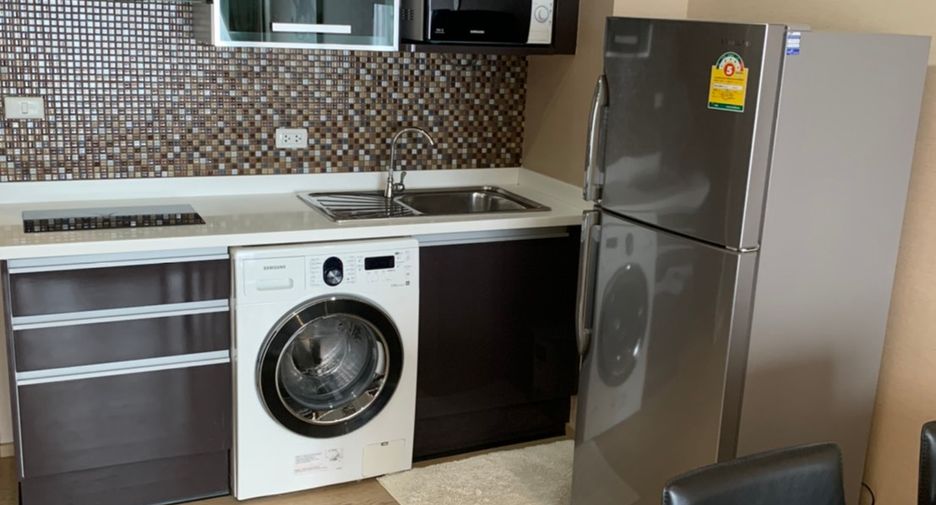 For rent and for sale 1 bed condo in Khlong Toei, Bangkok